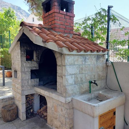 17 Pines Apartment Макарска Екстериор снимка